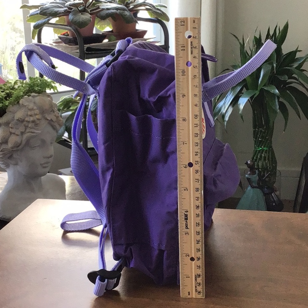 Purple Fjällräven Kånken Mini backpack - Picture 9 of 16